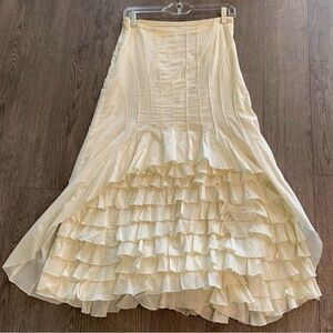 House of Derèon ruffled tiered cream skirt